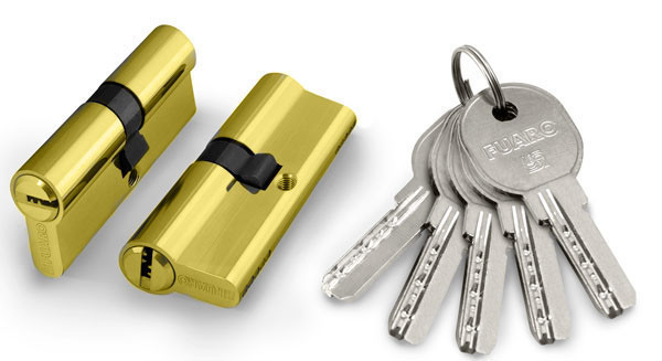 Fuaro 100 DA/RC 90 мм 40х10х40 ключ/ключ латунь (Китай)