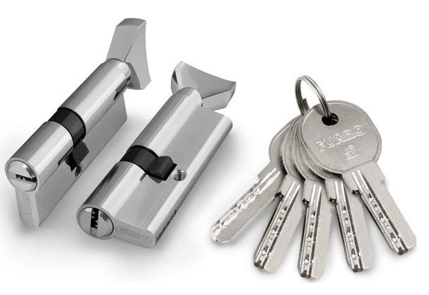 Fuaro 100 DM/RC 68 мм 26х10х32 ключ/тумблер хром (Китай)