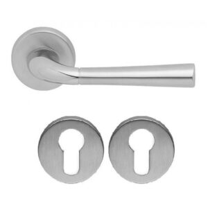 Дверна ручка Mandelli Start S101/Y - 26/26D з накладкою під євроциліндр хром/матовий хром