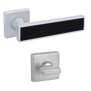 Дверна ручка DND by Martinelli SOCHIC L 02 з накладкою WC матовий хром/чорний вкладиш