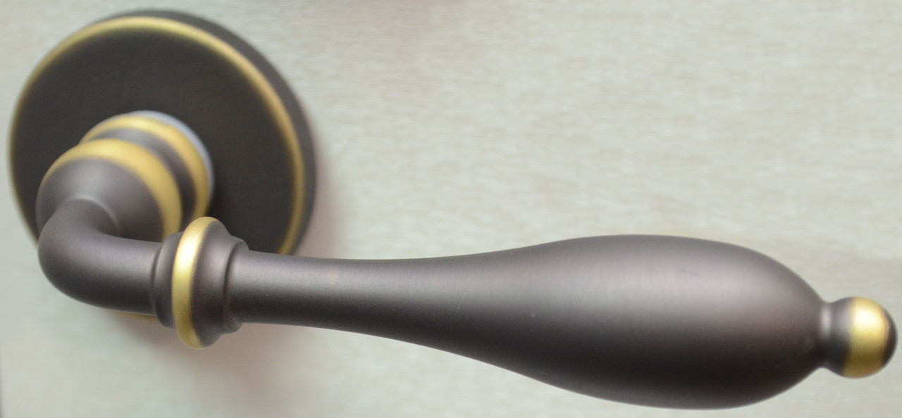 Дверна ручка DND by Martinelli LIRICA 806/12-BSS темна бронза