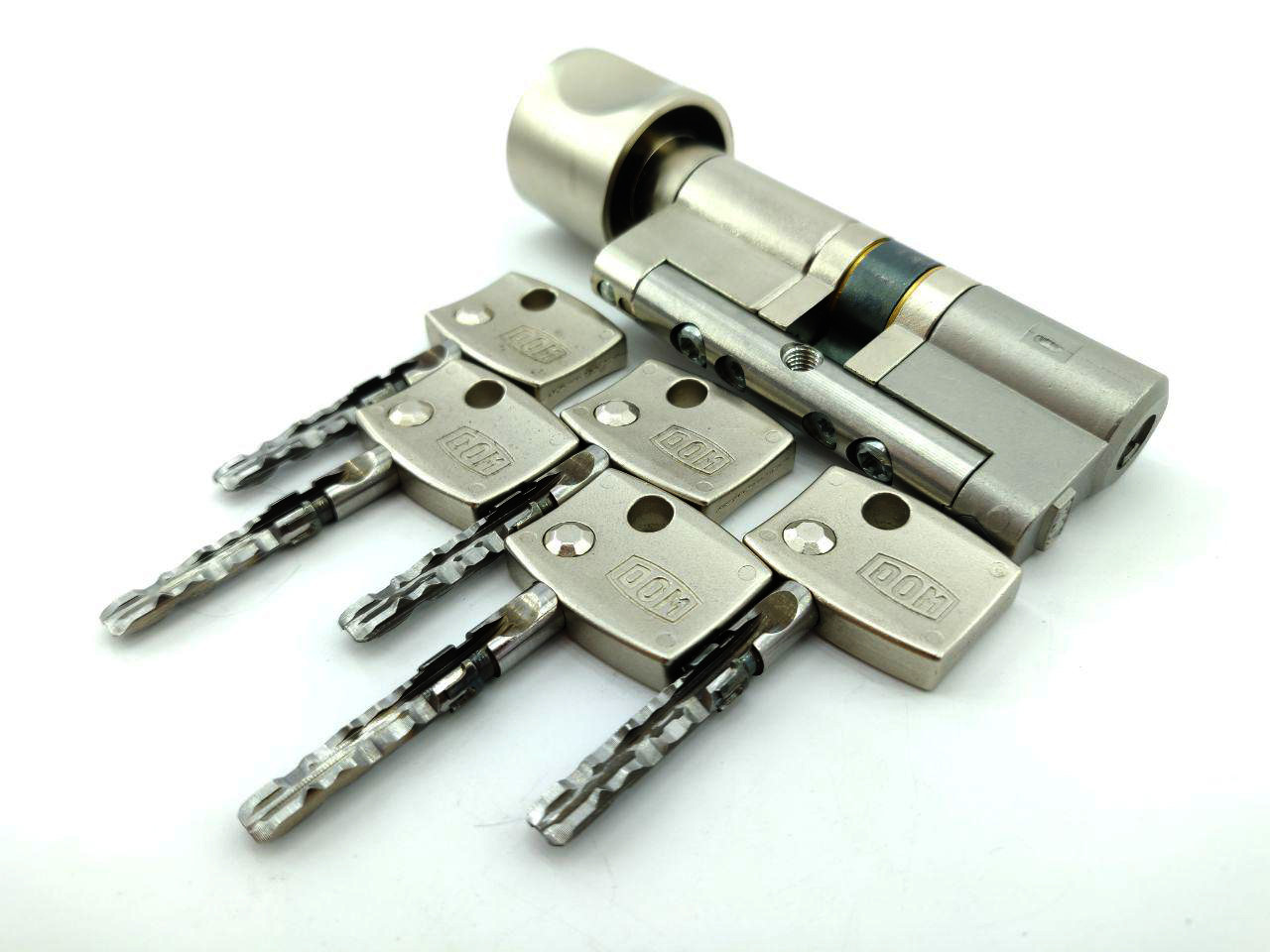 Dom Diamant 144мм 52x92 ключ-тумблер нікель (Німеччина)