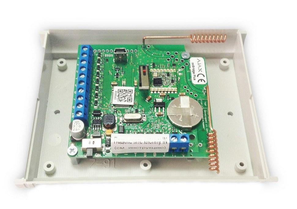 Модуль інтеграції бездротових датчиків Ajax Systems ocBridge Plus box (Україна)