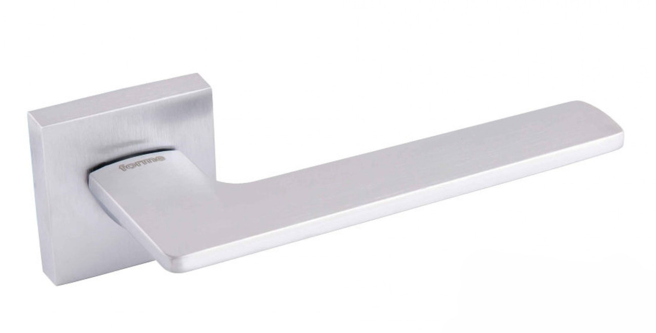 Дверна ручка Forme Boston хром матовий (Італія)